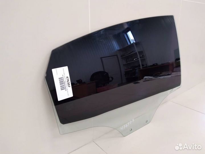 Стекло двери задней правой Kia Rio 3 UB 2011-2017