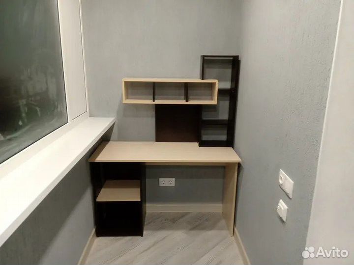 Стол письменный