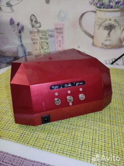 Уф лампа для ногтей