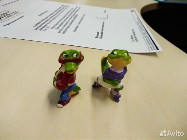 Игрушки киндер сюрприз