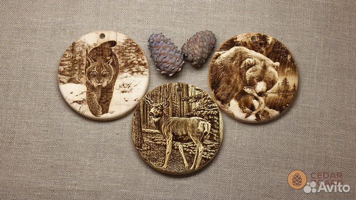 Набор разделочных досок из дерева с рисунком