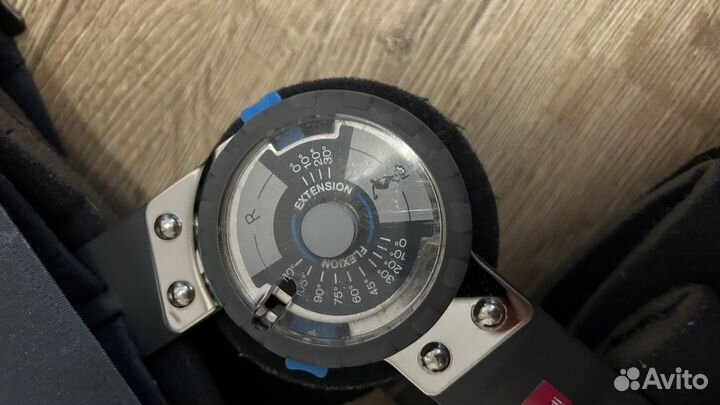 Ортез на коленный сустав