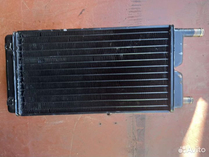 Продаю радиатор отопления кабины а / м ЗИЛ