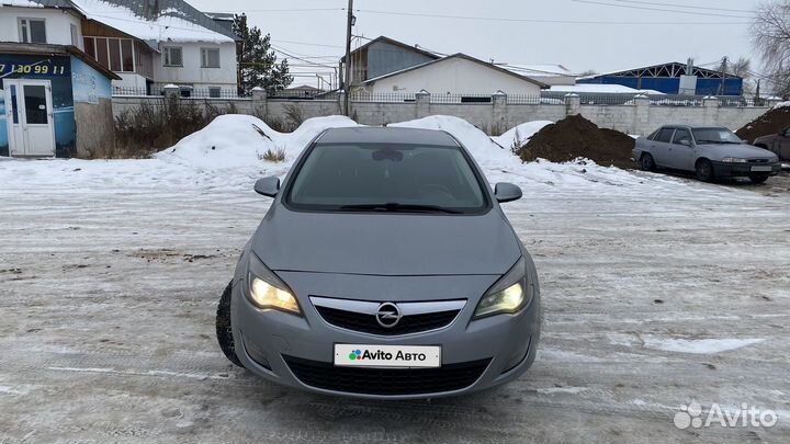 Opel Astra 1.6 AT, 2010, 224 000 км