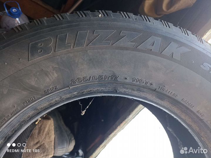 Bridgestone Blizzak Spike-01 265/65 R17 116T