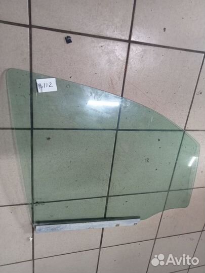 Стекло передней правой двери Зафира А