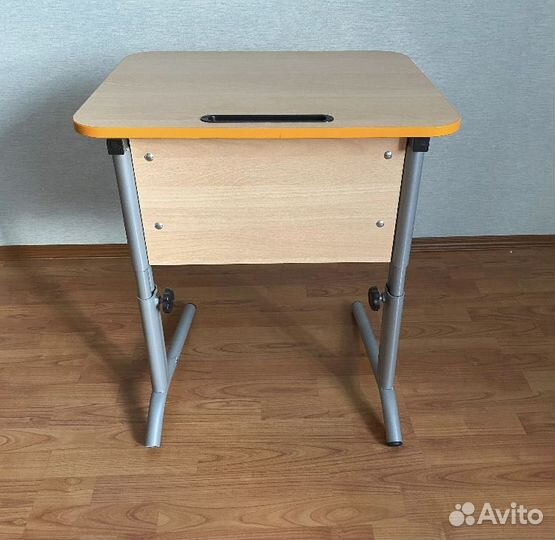 Стол Парта одноместная регулируемая