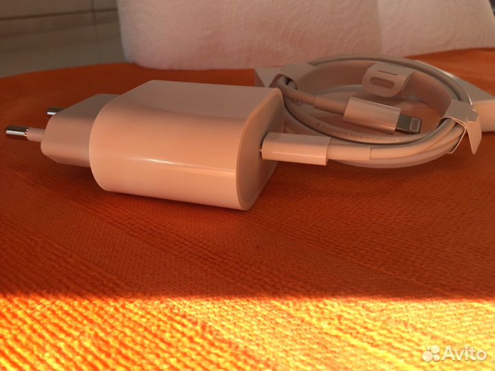 Быстрая зарядка для iPhone 20w