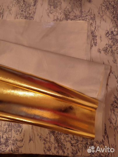 Золотой материал золотая ткань Вьетнам