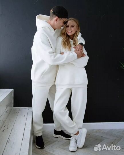Спортивный костюм на флисе женский теплый