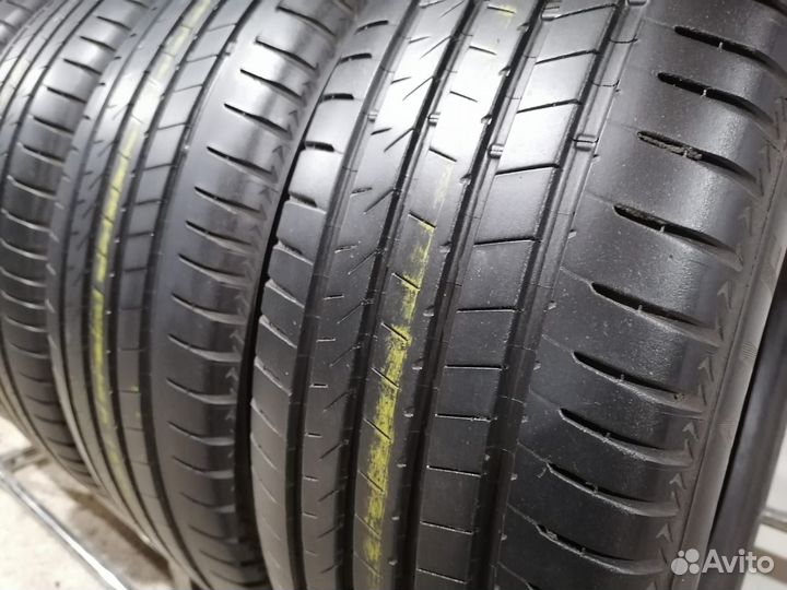 Bridgestone Alenza 001 235/55 R20
