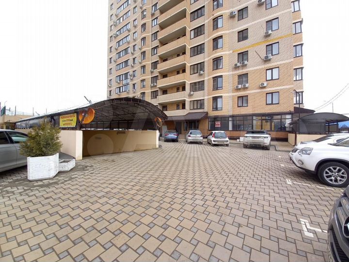 3-к. квартира, 99 м², 14/16 эт.
