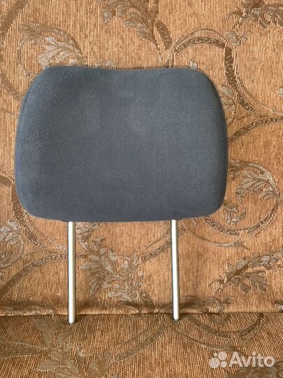 Подголовник задний Мицубиси Лансер 9