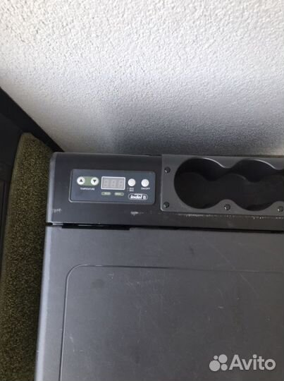 Авто 12-220в Холодильник морозильник Indelb tb45a