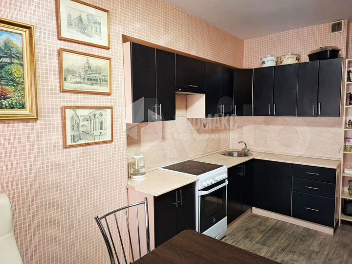 Комната 18,5 м² в 2-к., 1/14 эт.