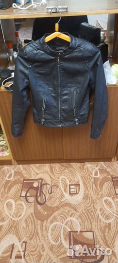 Кожаная костюм