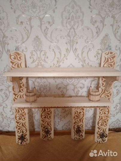 Вешалка- полка для бани