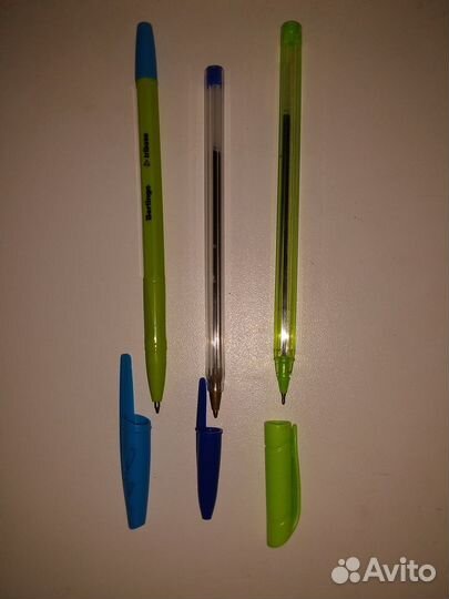 Ручки шариковые со стержнями (синие)