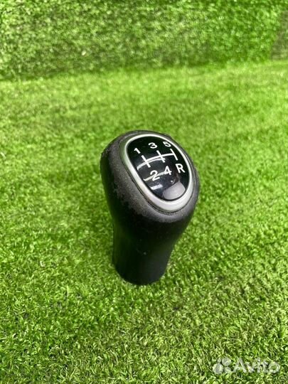 Чехол рукоятки кпп Mitsubishi ASX GA1W 2010