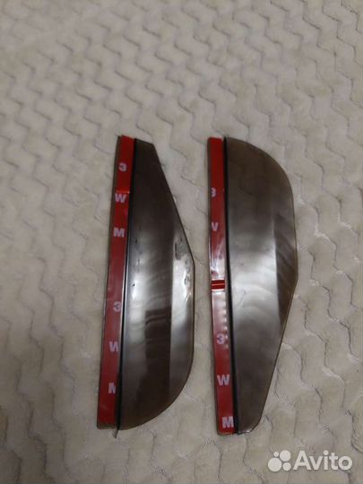 Универсальные дождевые щитки на боковые зеркала за