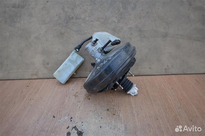 Вакуумный усилитель тормозов Peugeot 308 (T7)