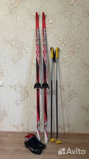 Лыжи беговые 175 см с ботинками