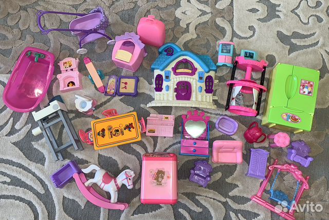 Мебель и куклы