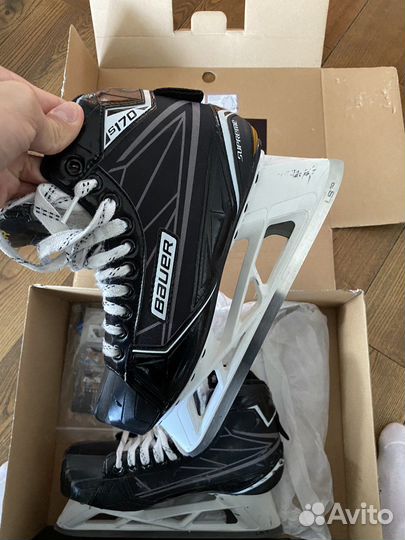 Хоккейные коньки bauer