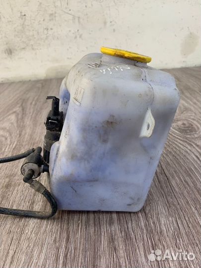 Бачок омывателя Opel Corsa C