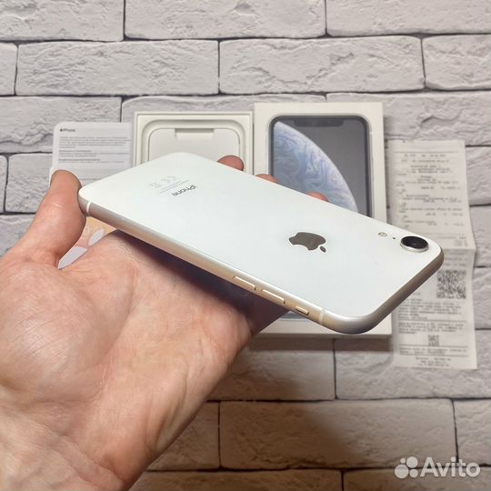 iPhone Xr, 128 ГБ