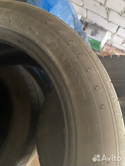 DoubleStar DU01 225/50 R17 94V