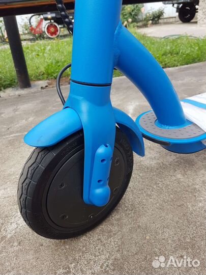 Электросамокат Micar Skyline 36V 350W 7.8Ah