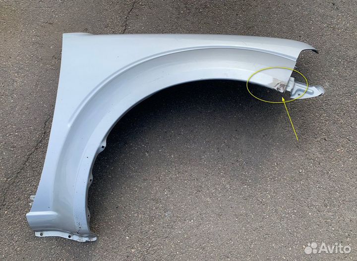 Крыло переднее правое Pathfinder R51, Navara D40