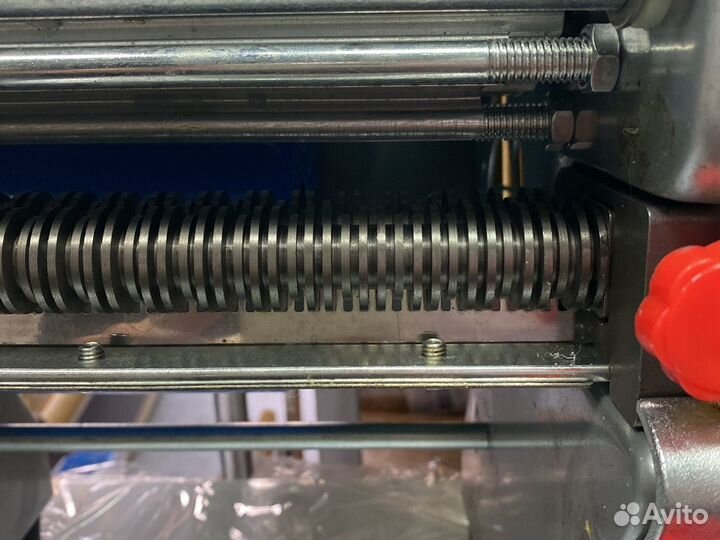 Тестораскатка лапшерезка до 30 кг/час,220В