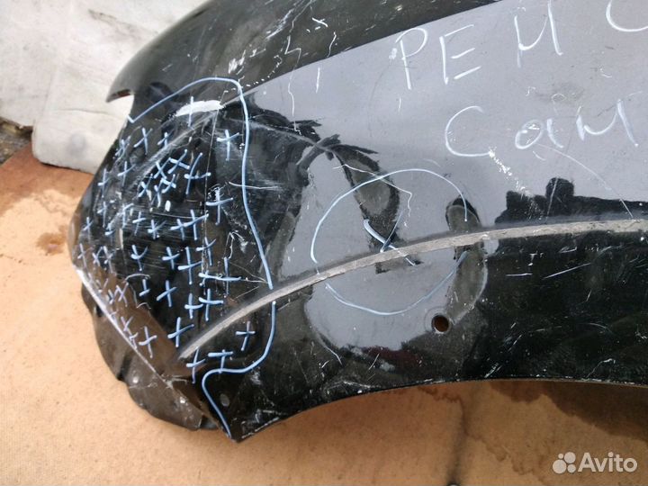 Крыло Рено Сандеро