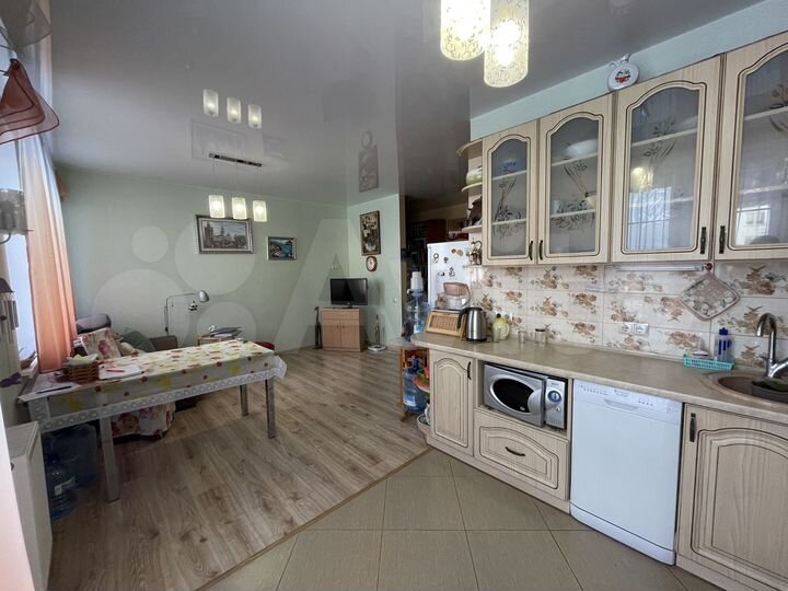 3-к. квартира, 80,3 м², 2/3 эт.