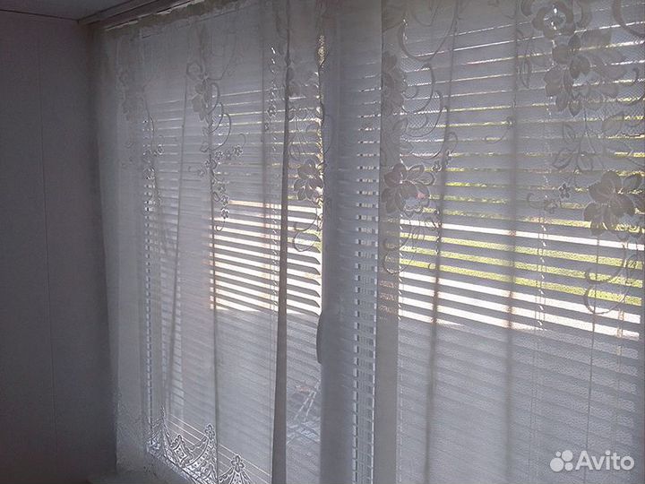 Жалюзи горизонтальные