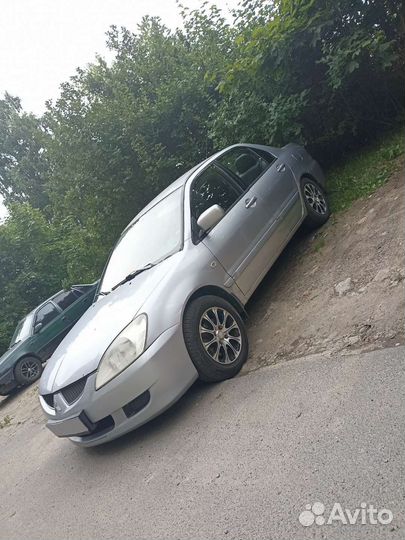 Mitsubishi Lancer 1.6 МТ, 2005, 198 560 км