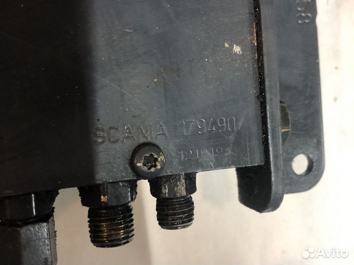 Насос подъема кабины Scania