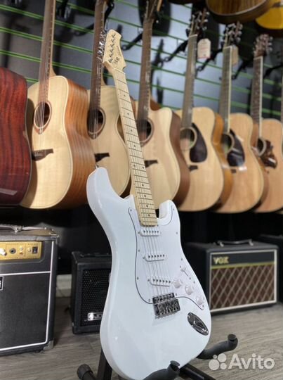 Электрогитара с комбиком комплект (разные цвета)