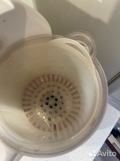 Пароварка блендер beaba