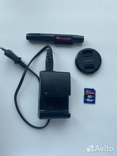 Зеркальный фотоаппарат Sony Alpha A37