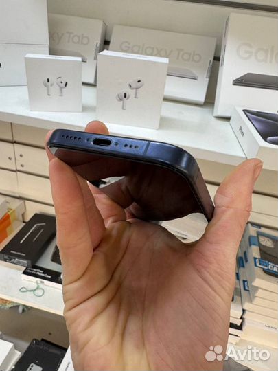 iPhone 15 Pro, 128 ГБ