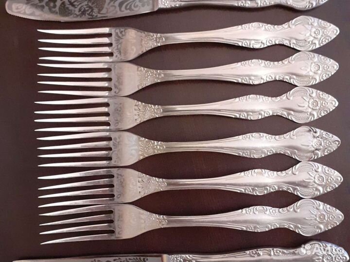 Ножи и вилки из нержавеющей стали