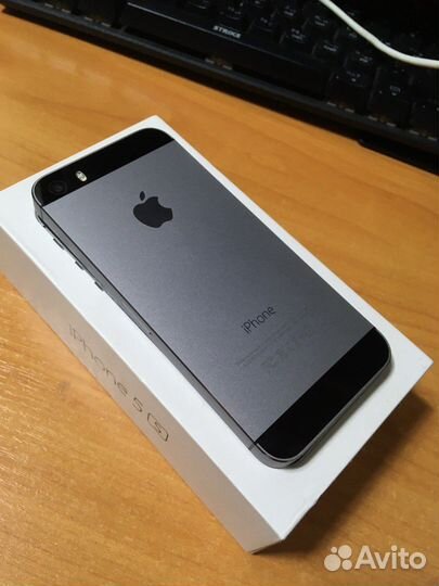 iPhone 5S, 64 ГБ