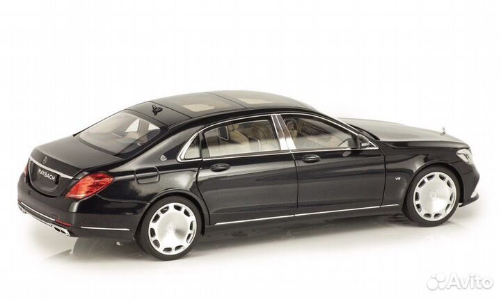 1:18 Mercedes-Benz S, SL-Klasse