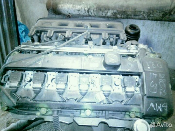 Продам контрактный двс бмв М52