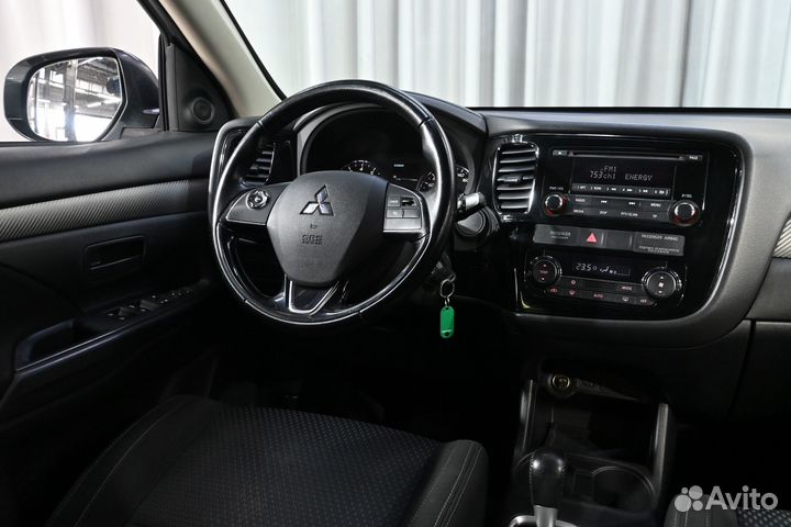 Mitsubishi Outlander 2.0 CVT, 2016, 145 000 км