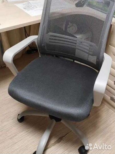 Компьютерный стул