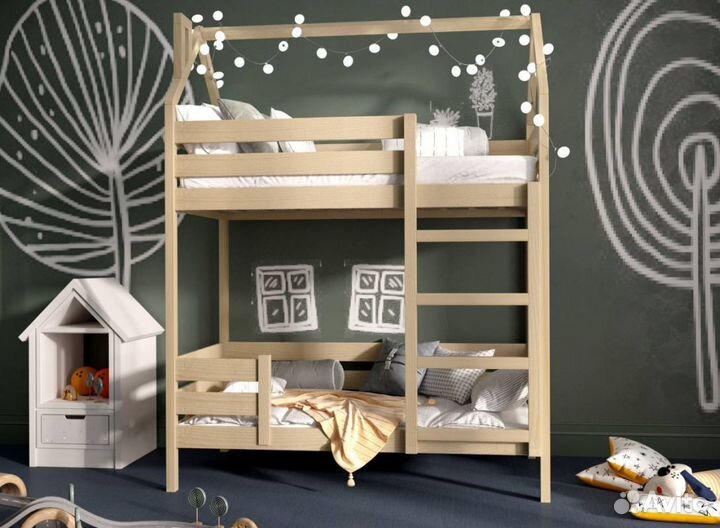 Кровать двухъярусная